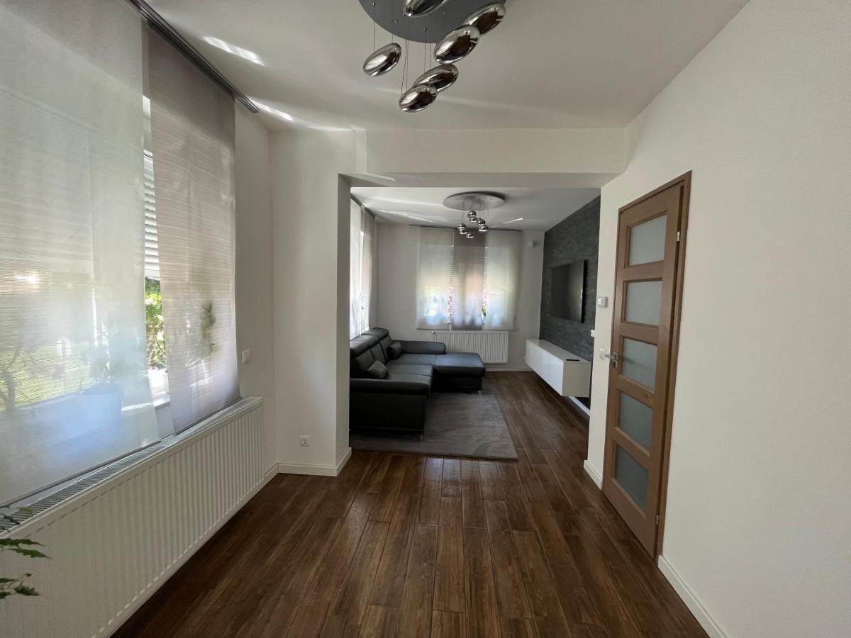 Bagoly Apartman Eger Exteriér fotografie